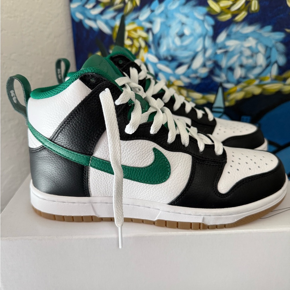 Nike Black, Green, and White High-Top Sneakers - women’s 7.5